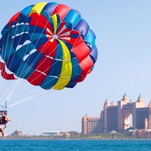 Parasailing Dubai Atlantis view